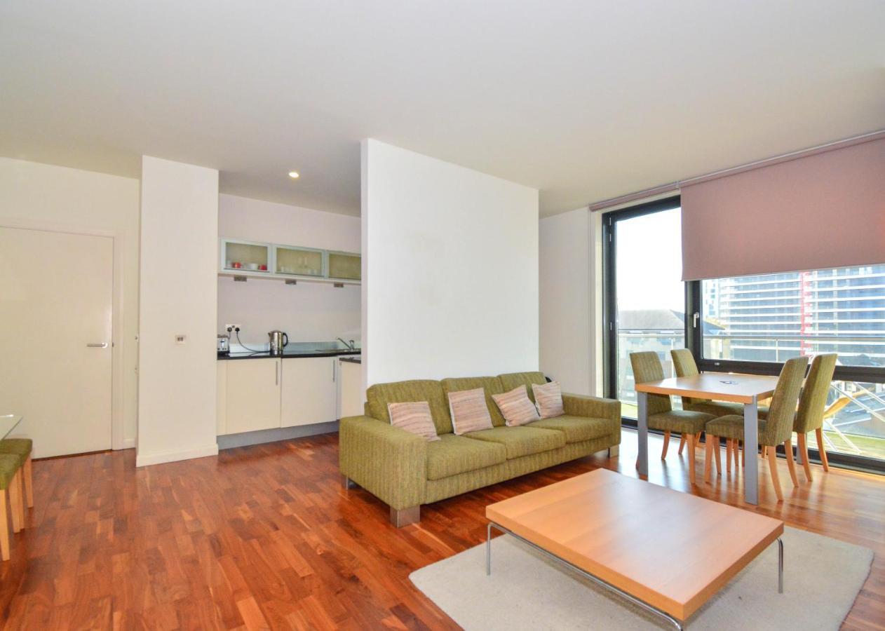 Canary Wharf - Corporate River View Apartments London Eksteriør billede